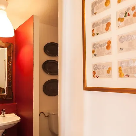 Old Apartment Lisbon