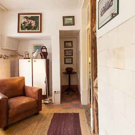 Old Apartment Lisbon